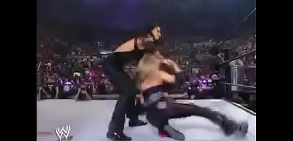  Victoria vs Trish Stratus Survivor Series 2002.